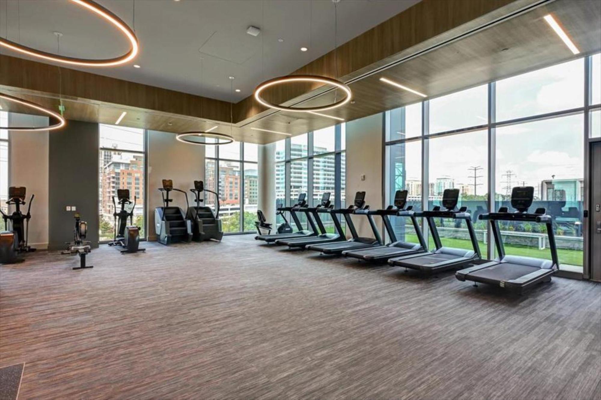 Global Luxury Suites At Town Center Reston Εξωτερικό φωτογραφία
