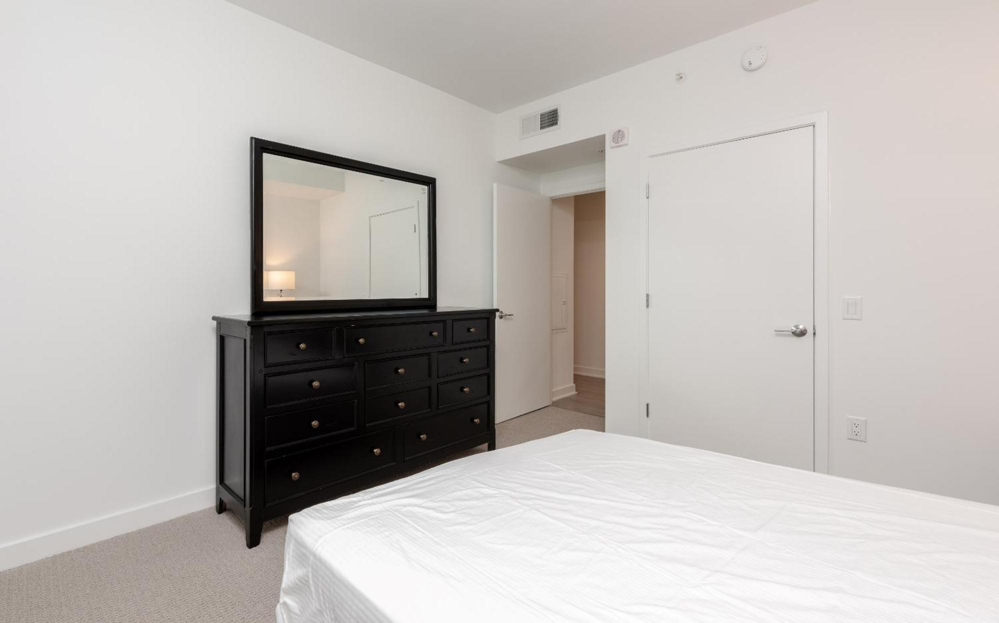 Global Luxury Suites At Town Center Reston Εξωτερικό φωτογραφία