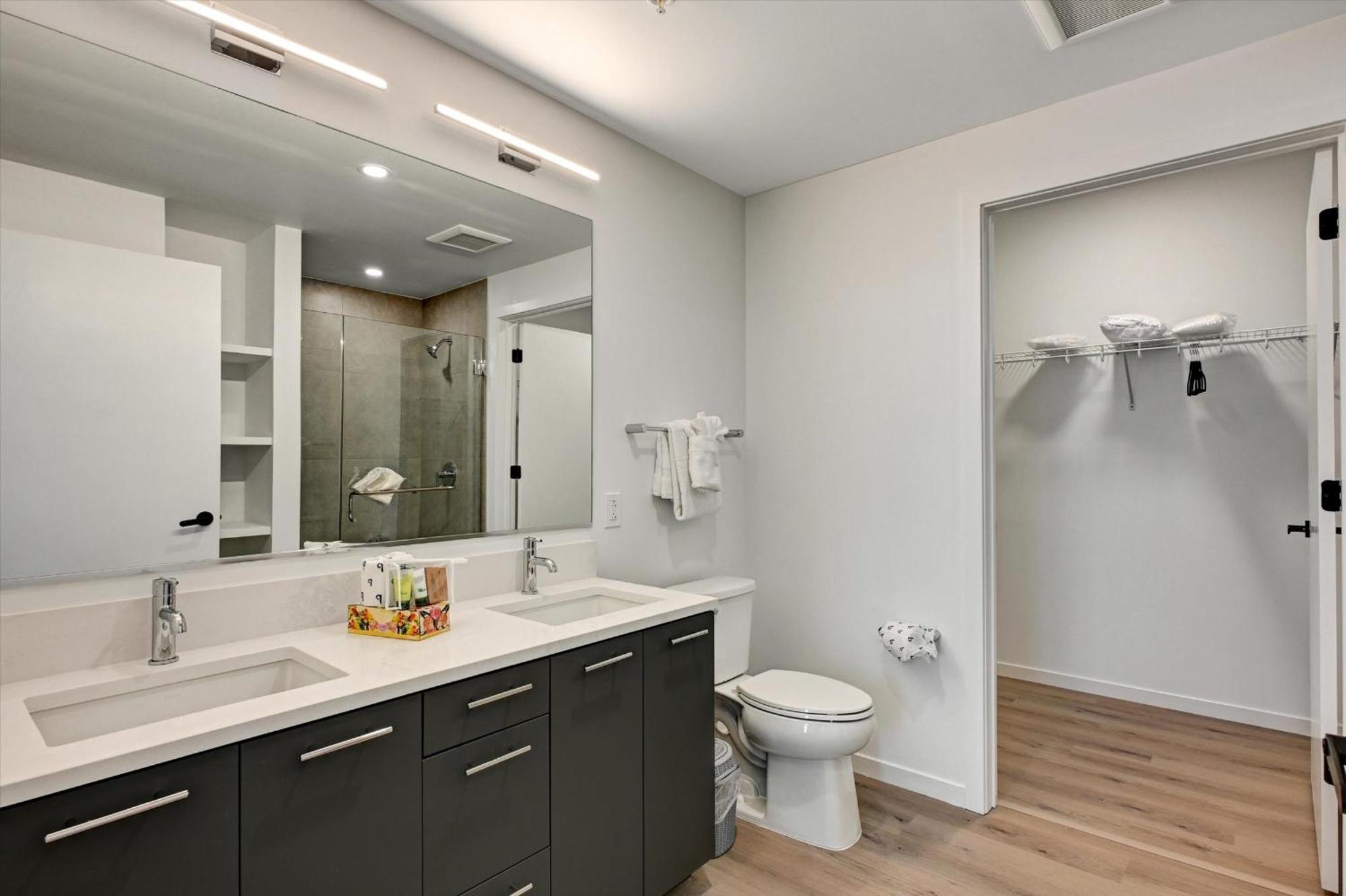 Global Luxury Suites At Town Center Reston Εξωτερικό φωτογραφία
