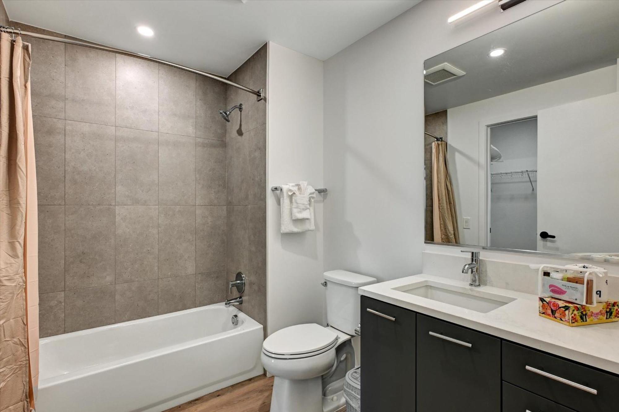 Global Luxury Suites At Town Center Reston Εξωτερικό φωτογραφία
